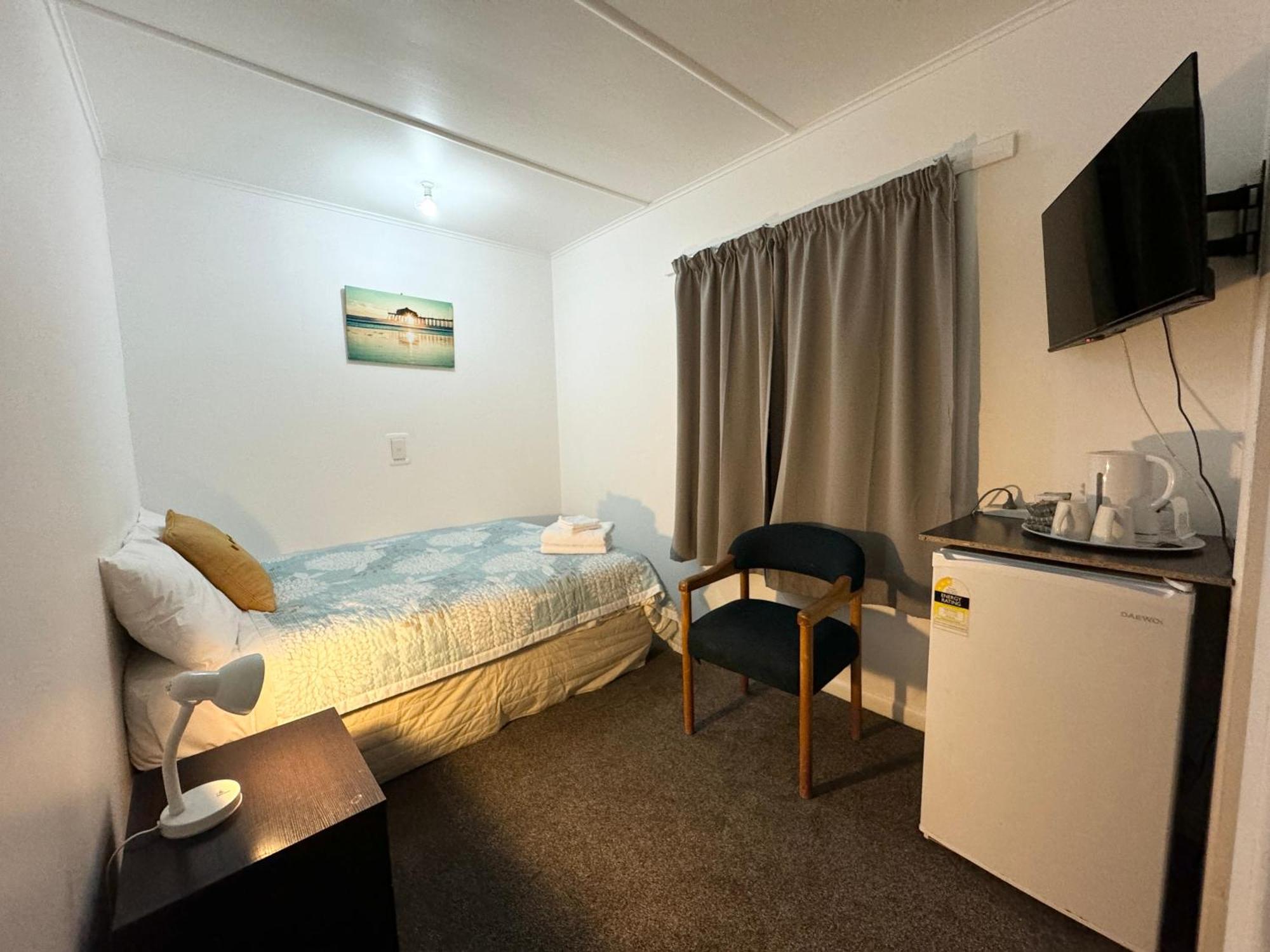 Rainbow Motel & Guest House Tauranga Exterior photo