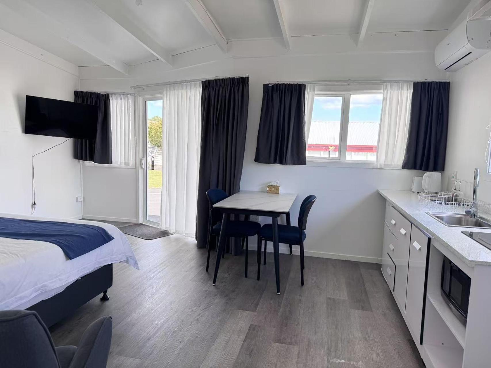 Rainbow Motel & Guest House Tauranga Exterior photo