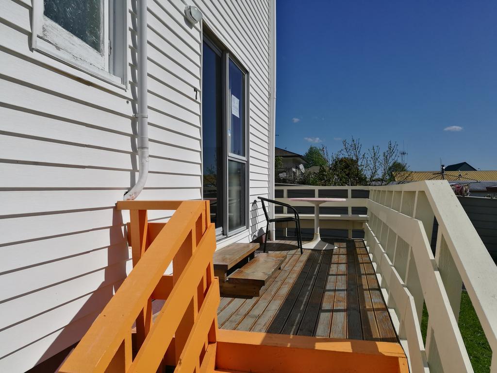 Rainbow Motel & Guest House Tauranga Exterior photo